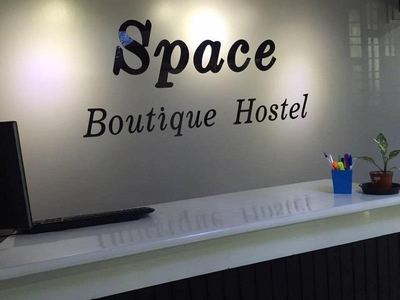 Space Boutique Hostel Rangum Exterior foto